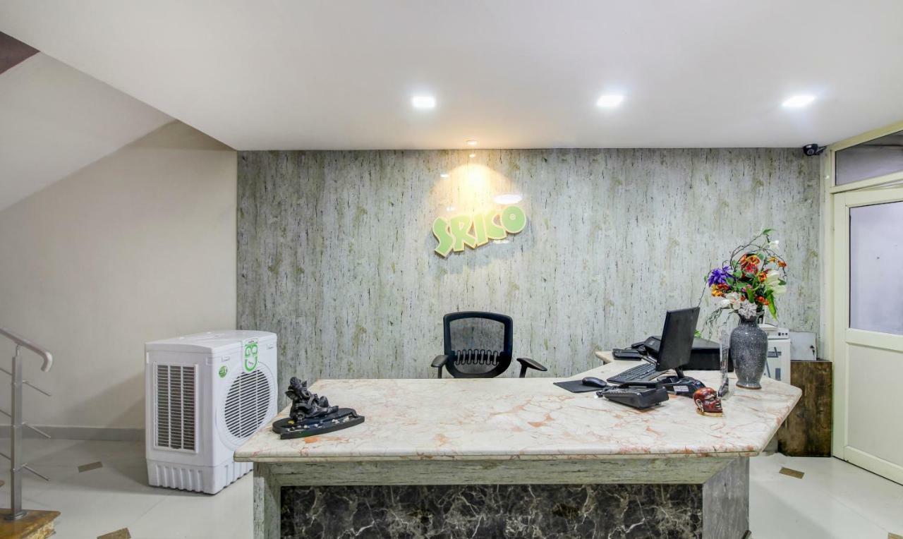 Hotel Treebo Srico, Banjara Hills Hajdarabad Zewnętrze zdjęcie