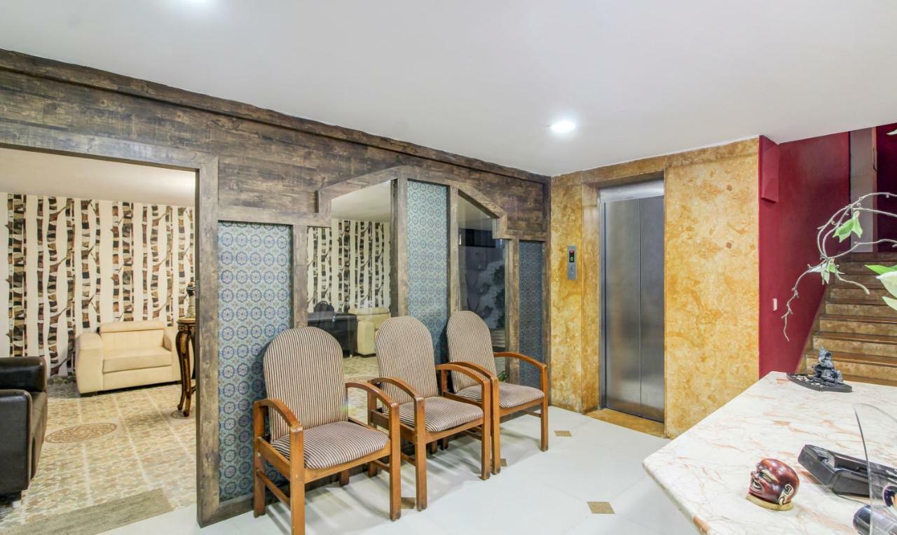 Hotel Treebo Srico, Banjara Hills Hajdarabad Zewnętrze zdjęcie