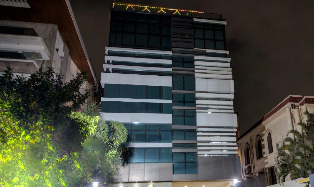 Hotel Treebo Srico, Banjara Hills Hajdarabad Zewnętrze zdjęcie
