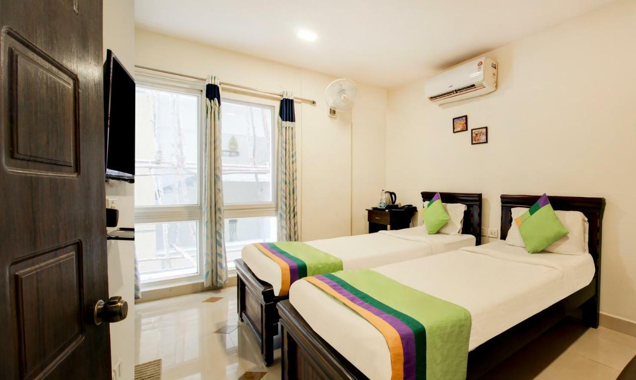 Hotel Treebo Srico, Banjara Hills Hajdarabad Zewnętrze zdjęcie