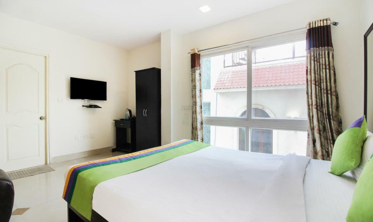 Hotel Treebo Srico, Banjara Hills Hajdarabad Zewnętrze zdjęcie