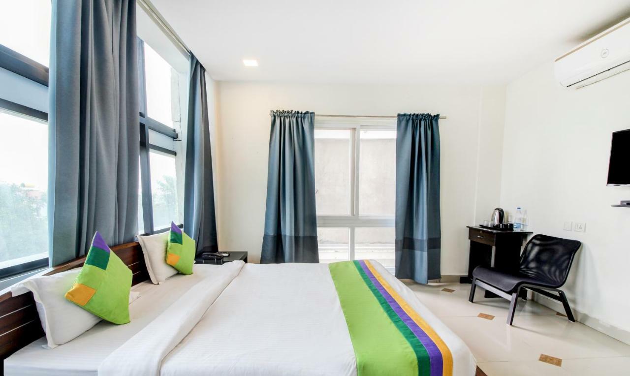 Hotel Treebo Srico, Banjara Hills Hajdarabad Zewnętrze zdjęcie