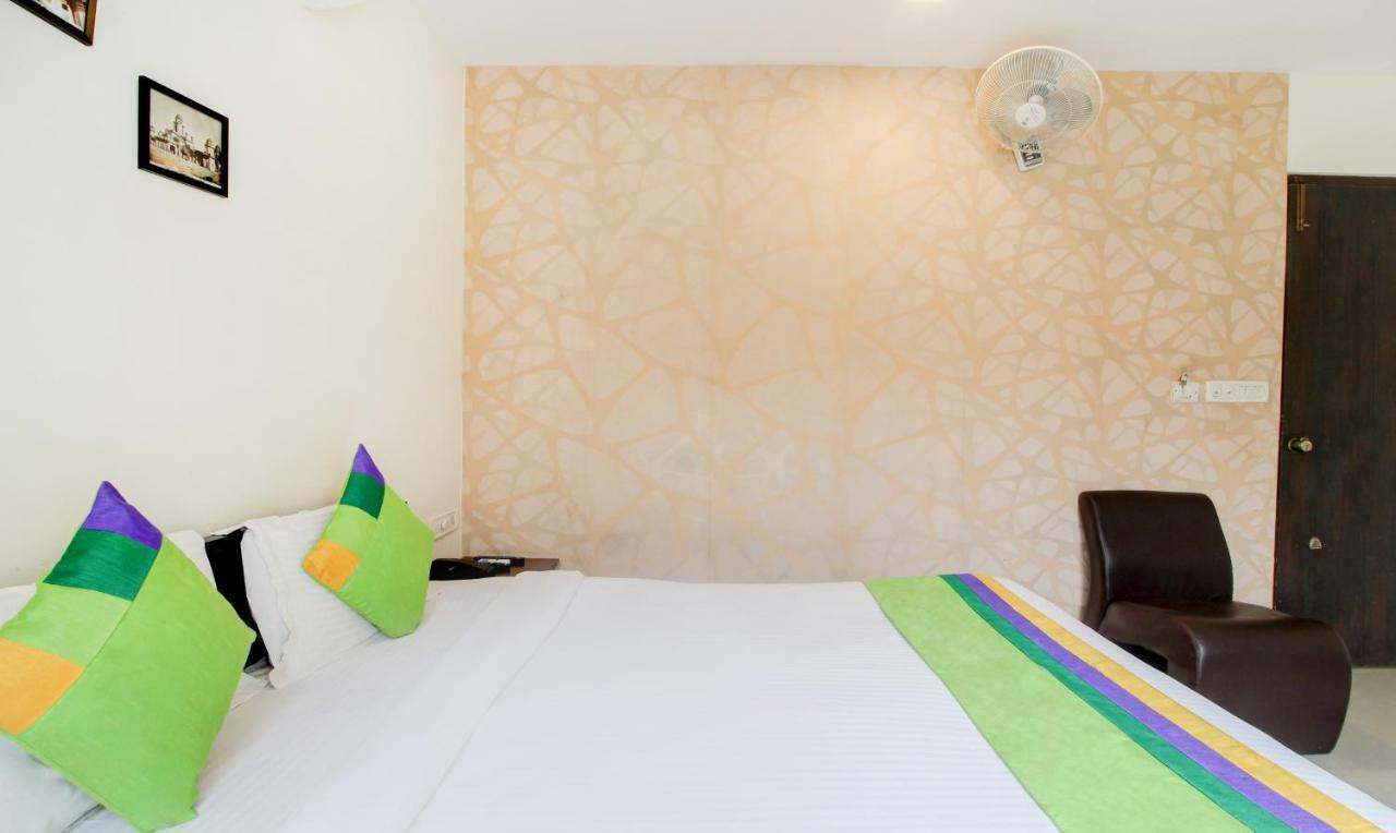 Hotel Treebo Srico, Banjara Hills Hajdarabad Zewnętrze zdjęcie